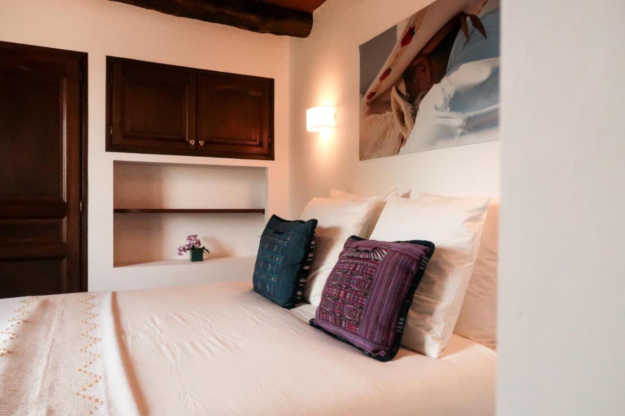Mas De Peyrelongue Bed & Breakfast Corn Exterior photo